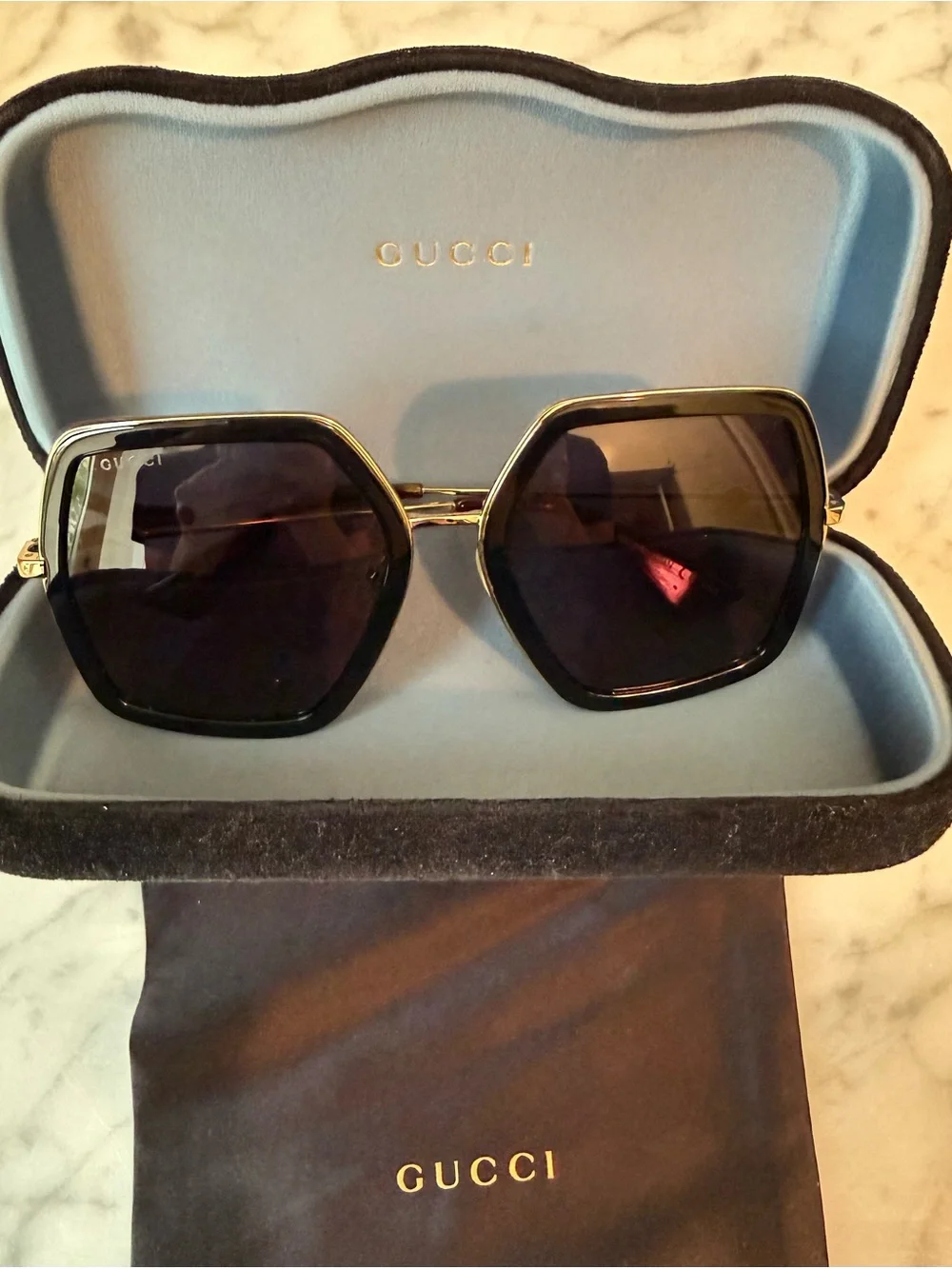 Gucci Women’s Black and Gold Hexagon Oversized Sunglasses